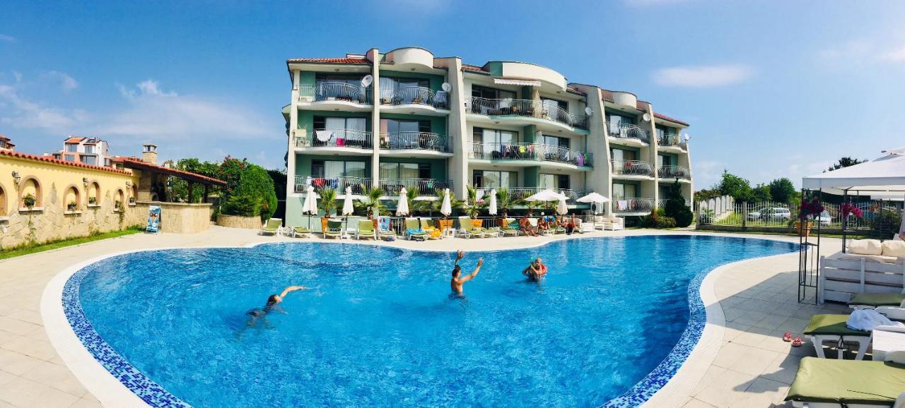 Gardenia Suites Sozopol Exterior photo
