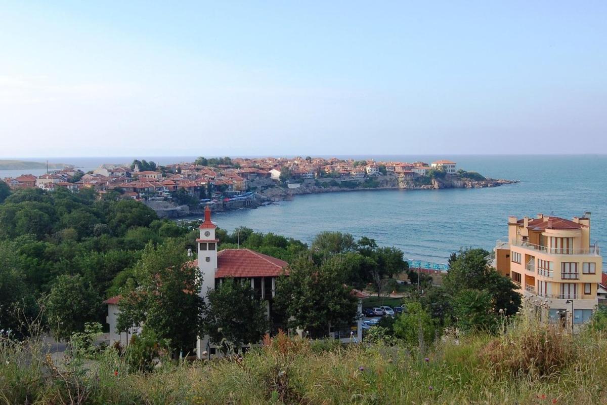 Gardenia Suites Sozopol Exterior photo