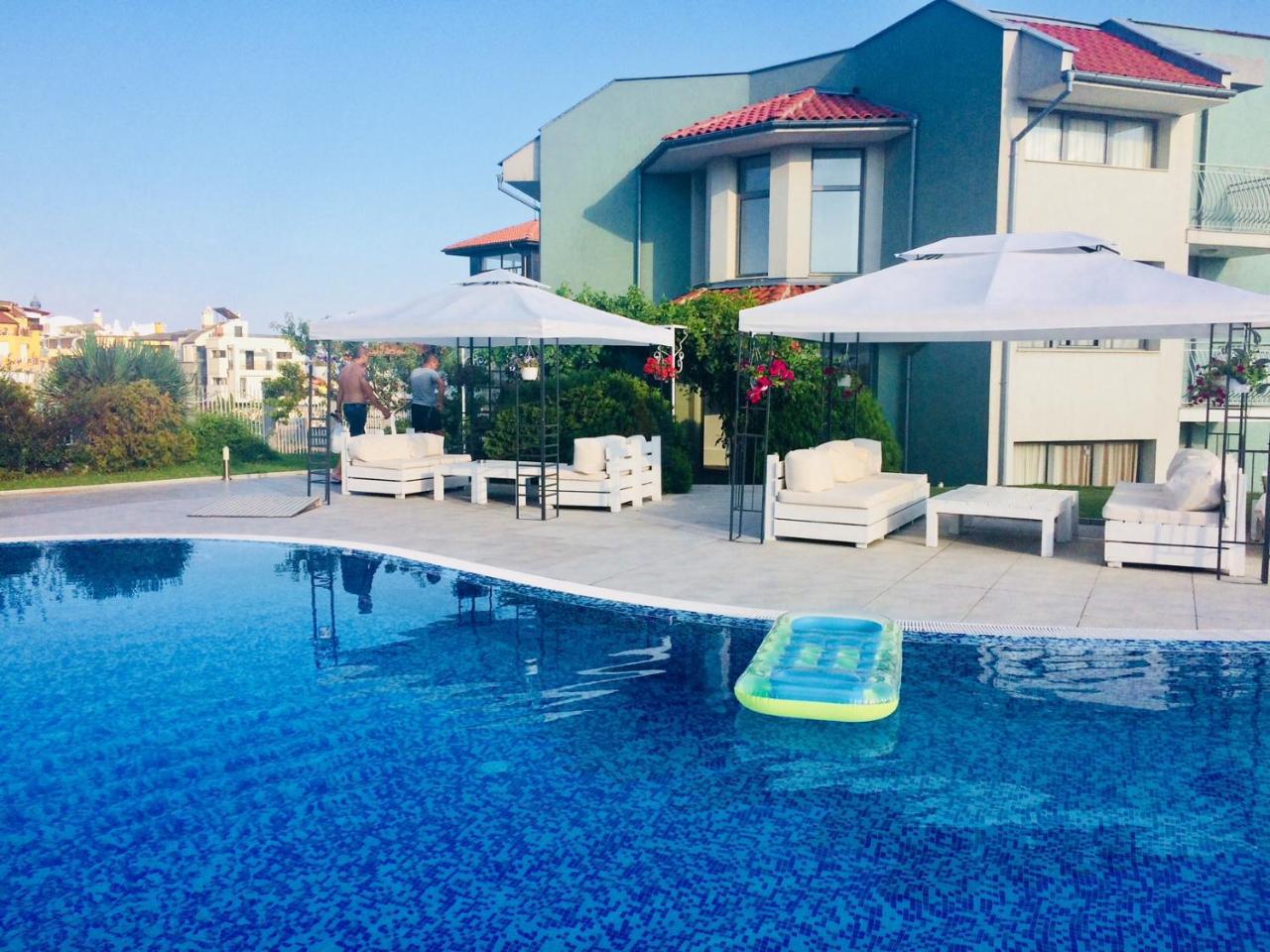 Gardenia Suites Sozopol Exterior photo